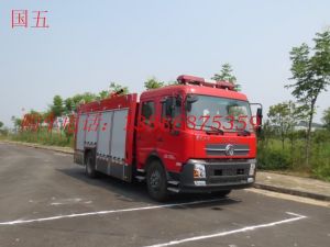 國(guó)五东风天锦泡沫消防車(chē)（6吨）图片