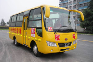 33座小(xiǎo)學(xué)生校車(chē)/33座校車(chē)厂家图片